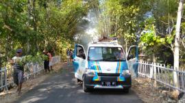 GUGUR GUNUNG PERAWATAN JARINGAN LISTRIK DI PADUKUHAN NGROMBO 1